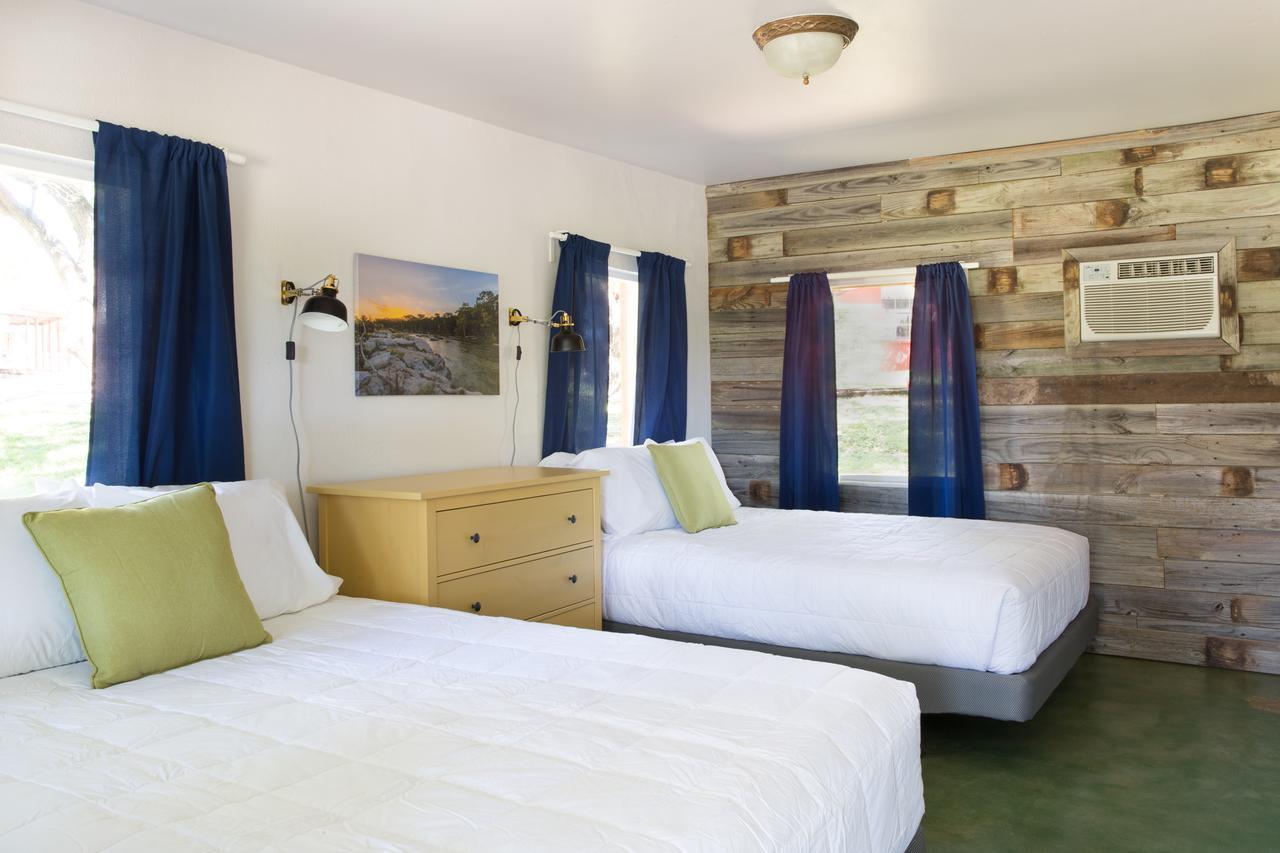 7A Ranch Hotel Wimberley Exterior photo